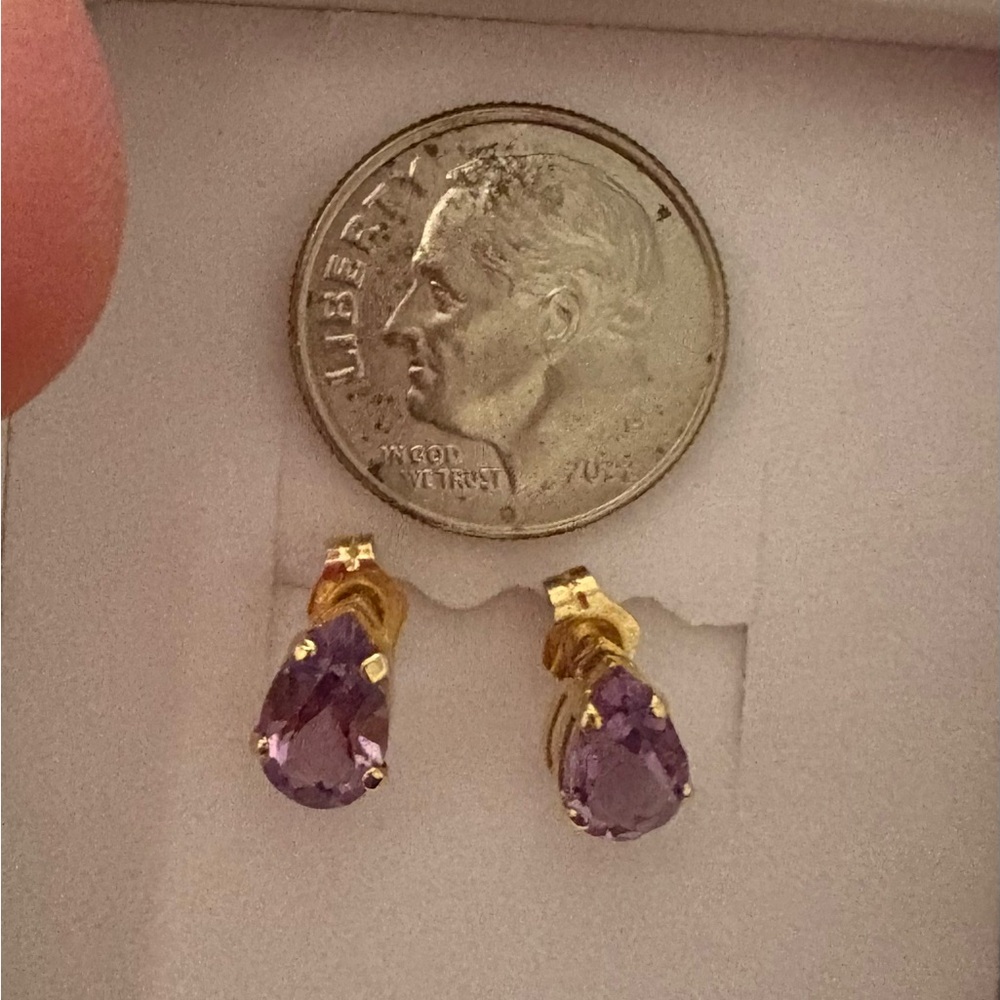 Elegant 14k Gold and Amethyst Teardrop Earrings - Picture 5 of 5